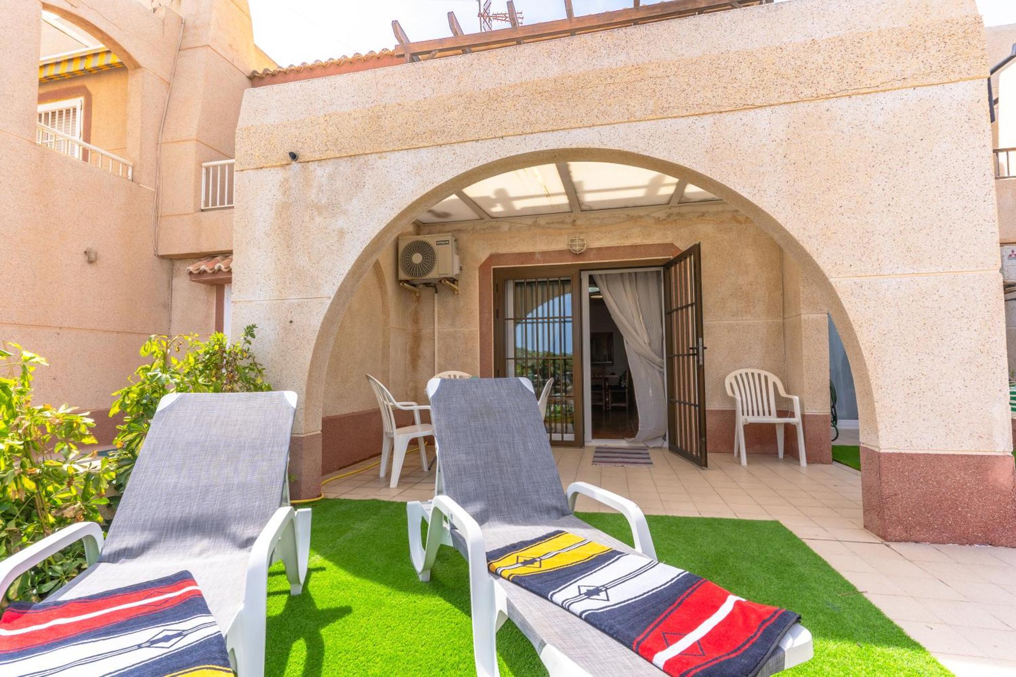 Beachhouse Playa R&R Roquetas de Mar Exterior photo