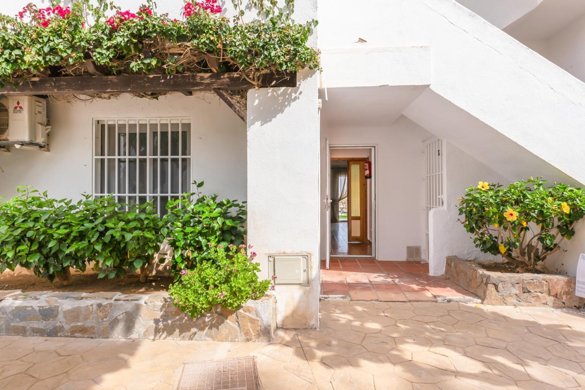 Beachhouse Playa R&R Roquetas de Mar Exterior photo