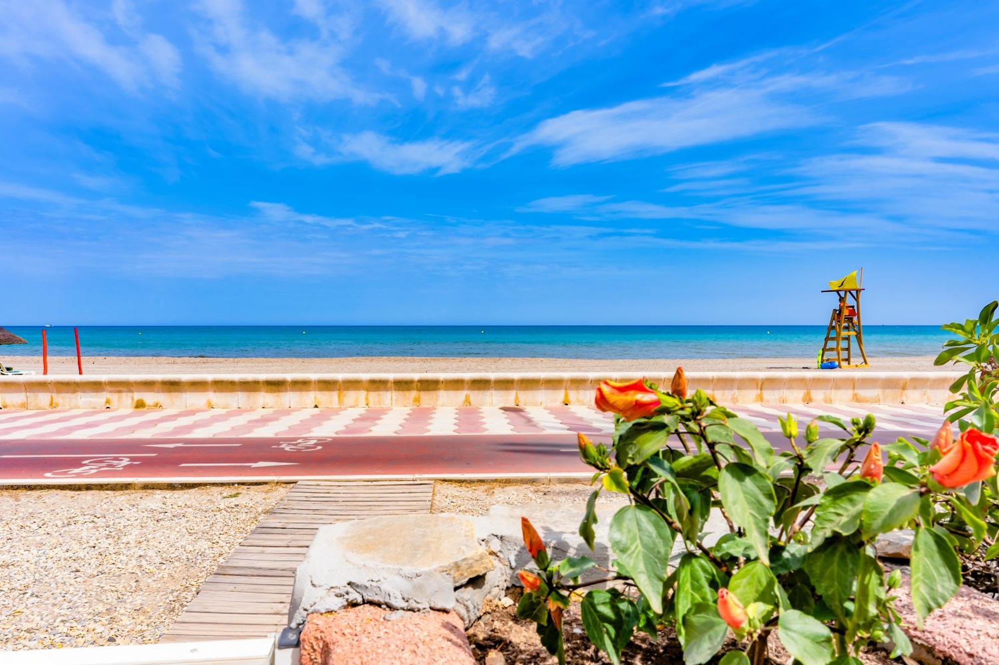Beachhouse Playa R&R Roquetas de Mar Exterior photo